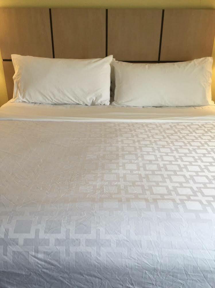 Candlewood Suites Lincoln By Ihg Luaran gambar